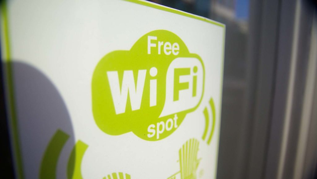 wifi wi-fi wifi wi-fi