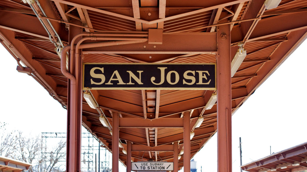 Diridon Station, San José, 2012
CC. Niall Kennedy Diridon Station, San José, 2012
CC. Niall Kennedy