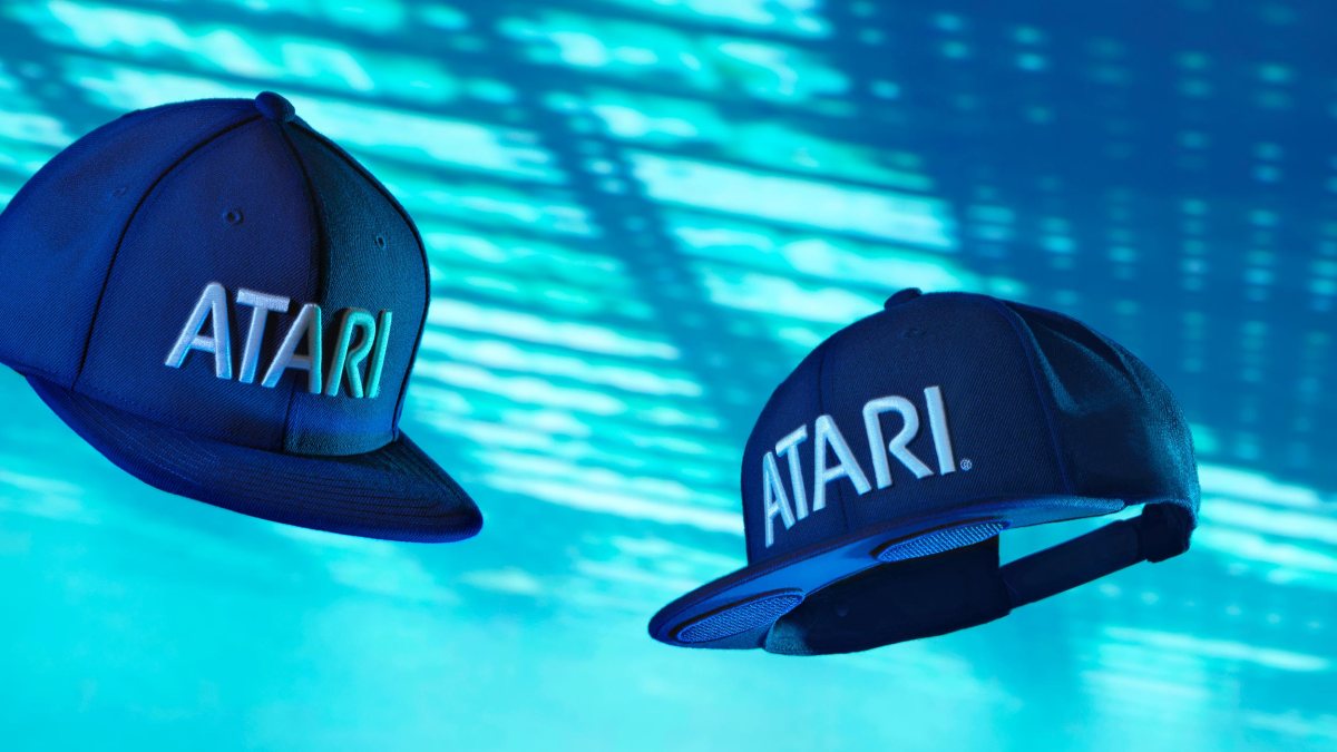 atari-speakerhat-01 atari-speakerhat-01