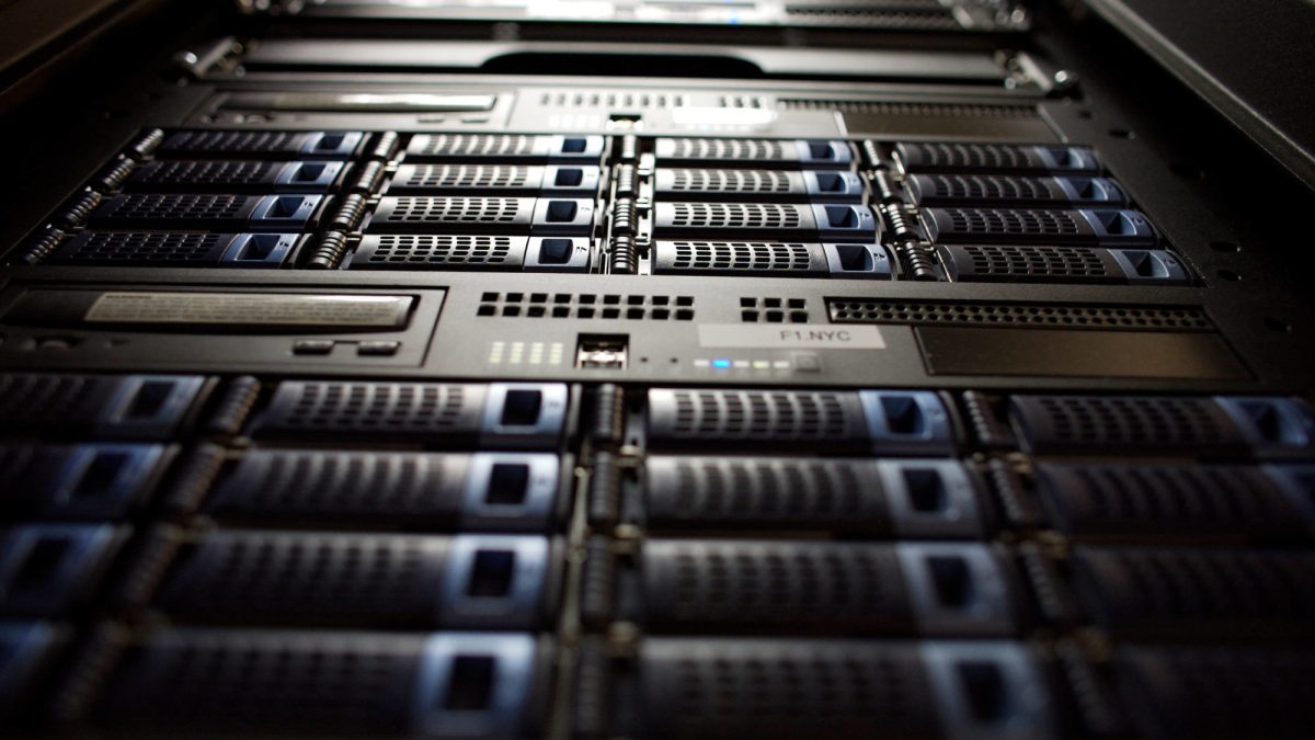 Au cœur de la blockchain, des serveurs CC grover_net