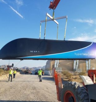 Une capsule imaginée par Hyperloop One. // Source : Virgin Hyperloop One Une capsule imaginée par Hyperloop One. // Source : Virgin Hyperloop One