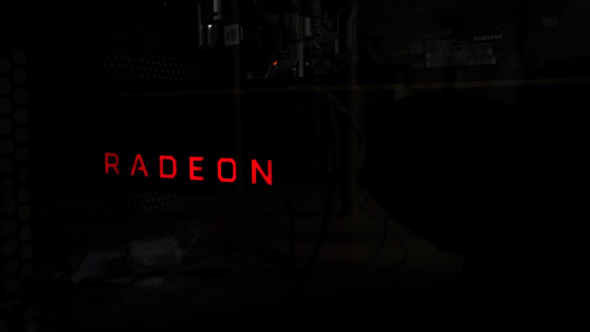 radeon-vega-une radeon-vega-une