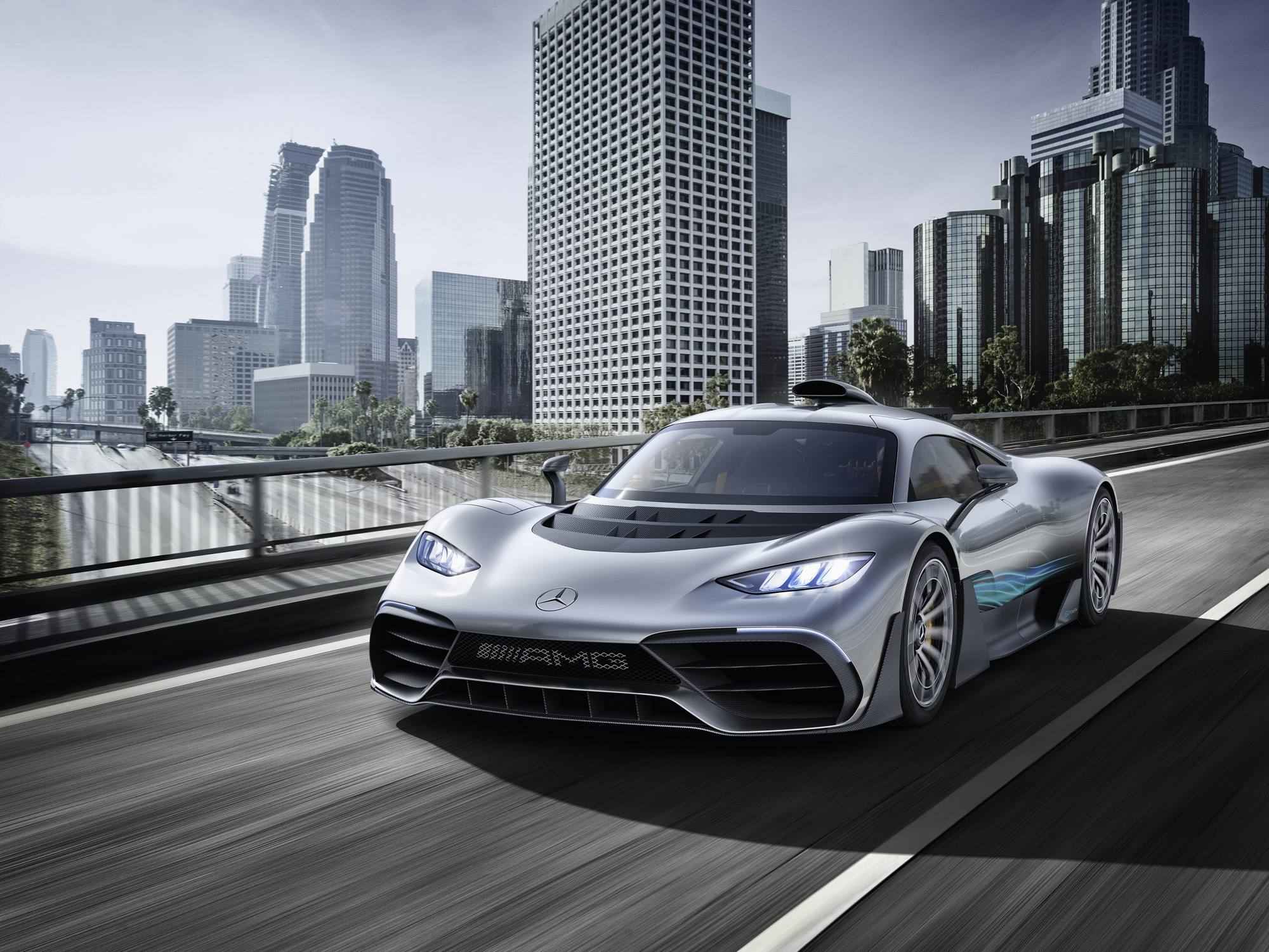 Weltpremiere Showcar Mercedes-AMG Project ONE: Mercedes-AMG bringt Formel 1-Technologie für die Straße Weltpremiere Showcar Mercedes-AMG Project ONE: Mercedes-AMG bringt Formel 1-Technologie für die Straße