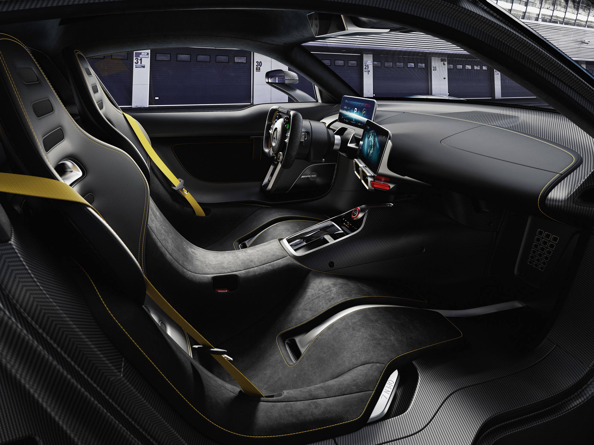 Weltpremiere Showcar Mercedes-AMG Project ONE: Mercedes-AMG bringt Formel 1-Technologie für die Straße Weltpremiere Showcar Mercedes-AMG Project ONE: Mercedes-AMG bringt Formel 1-Technologie für die Straße