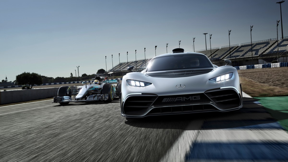 Weltpremiere Showcar Mercedes-AMG Project ONE: Mercedes-AMG bringt Formel 1-Technologie für die Straße Weltpremiere Showcar Mercedes-AMG Project ONE: Mercedes-AMG bringt Formel 1-Technologie für die Straße