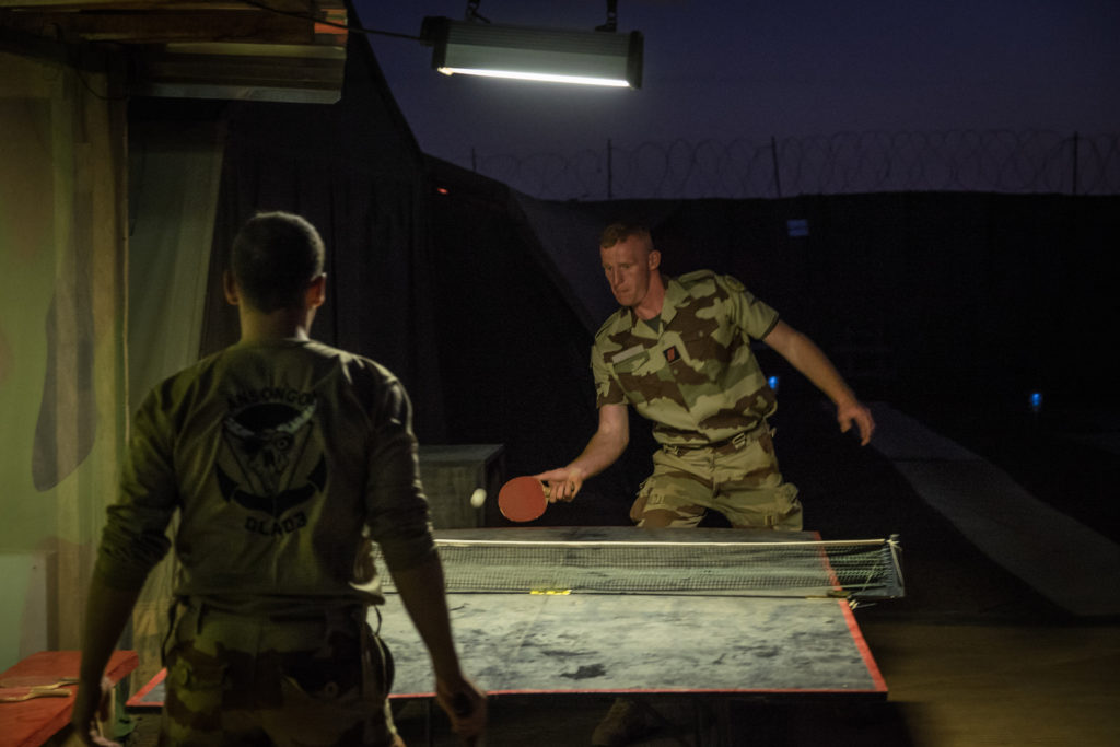 Vie quotidienne des soldats en opex, au Mali, 2015 / CC. Fred Marie Vie quotidienne des soldats en opex, au Mali, 2015 / CC. Fred Marie