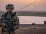 Soldat du détachement de liaison et d'appui opérationnel (DLAO) basé à Ansongo dans le cadre de l'opération "Barkhane", 2015 / CC. Fred Marie