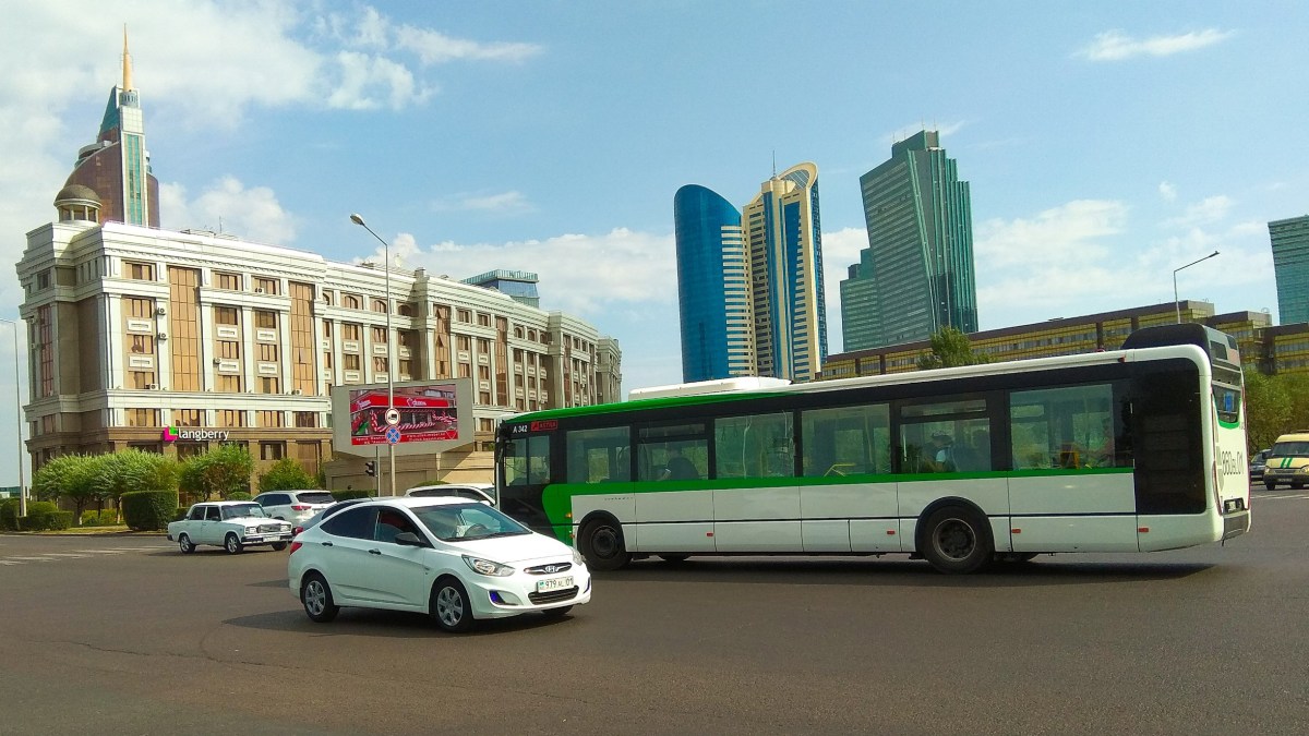 astrabus_une_s astrabus_une_s
