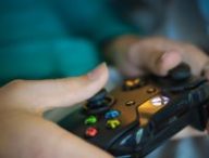 Une femme jouant aux jeux vidéo (image d'illustration). // Source : MaxPixel / Gamer Video Entertainment Game Remote Technology
