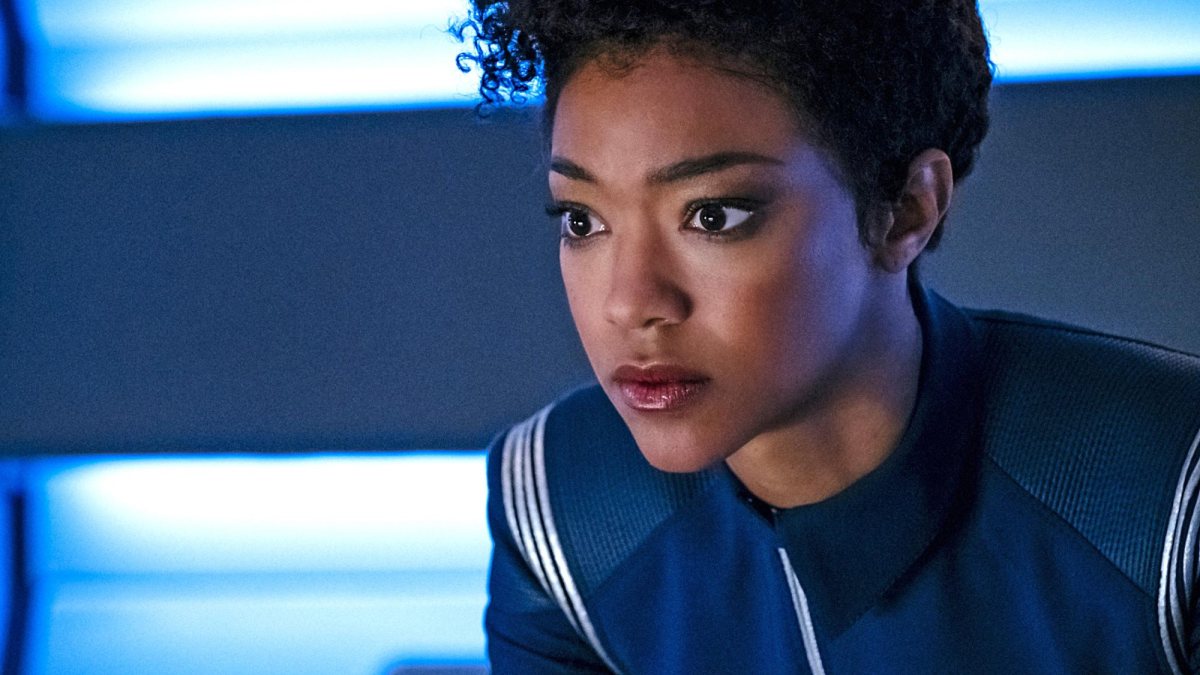 "Choose Your Pain" -- Episode 105 -- Pictured: Sonequa Martin-Green as First Officer Michael Burnham of the CBS All Access series STAR TREK: DISCOVERY. Photo Cr: Jan Thijs/CBS é 2017 CBS Interactive. All Rights Reserved. "Choose Your Pain" -- Episode 105 -- Pictured: Sonequa Martin-Green as First Officer Michael Burnham of the CBS All Access series STAR TREK: DISCOVERY. Photo Cr: Jan Thijs/CBS é 2017 CBS Interactive. All Rights Reserved.