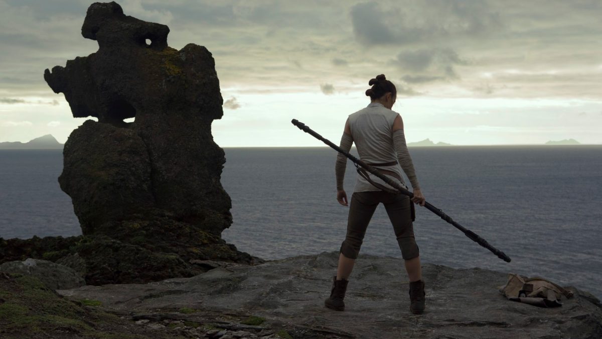 Star Wars: The Last Jedi
Rey (Daisy Ridley)
Photo: Jules Heath
©2017 Lucasfilm Ltd. All Rights Reserved. Star Wars: The Last Jedi
Rey (Daisy Ridley)
Photo: Jules Heath
©2017 Lucasfilm Ltd. All Rights Reserved.