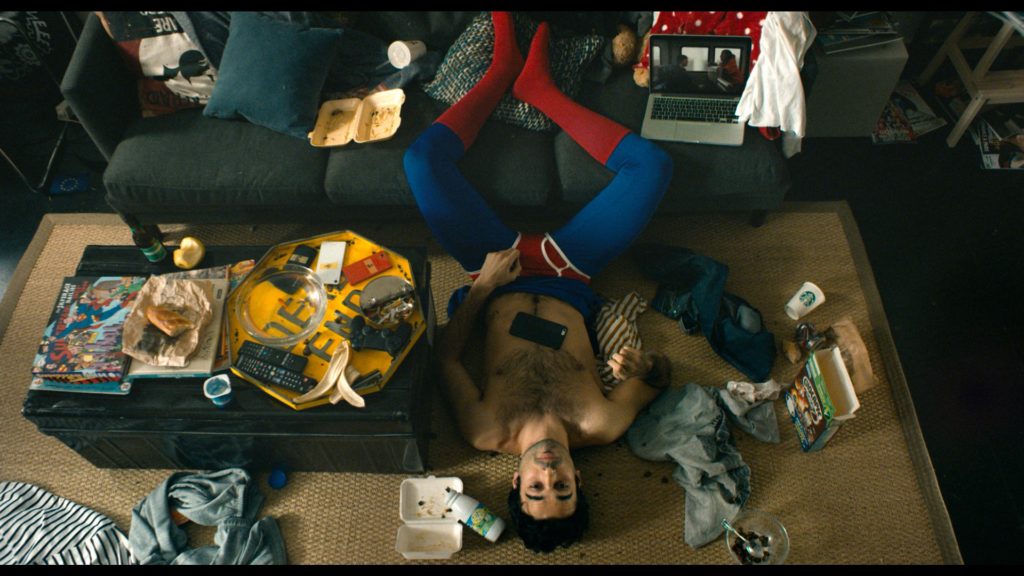 Syrus Shahidi dans Blockbuster / Netflix
