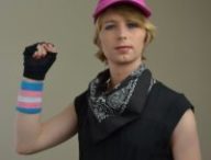 chelsea-manning-fist-2100