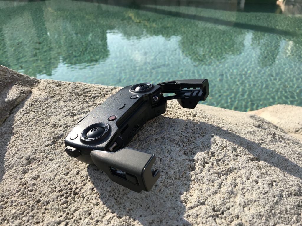 dji-mavic-air-manette dji-mavic-air-manette