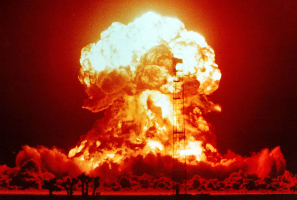 arme nucléaire explosion arme nucléaire explosion