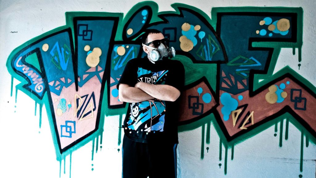 tag-graffiti-art-peinture tag-graffiti-art-peinture
