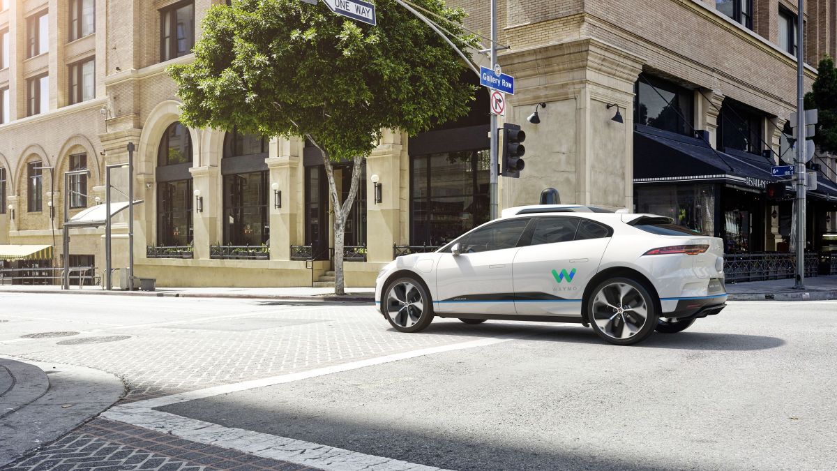 Waymo Jaguar I-Pace // Source : Waymo Waymo Jaguar I-Pace // Source : Waymo