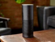 Une enceinte connectée Amazon, sur laquelle Alexa  // Source : Quote Catalog / Flickr