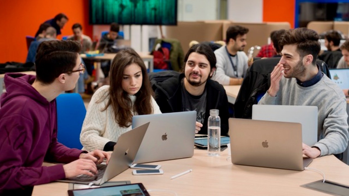 Apple Université de Naples
