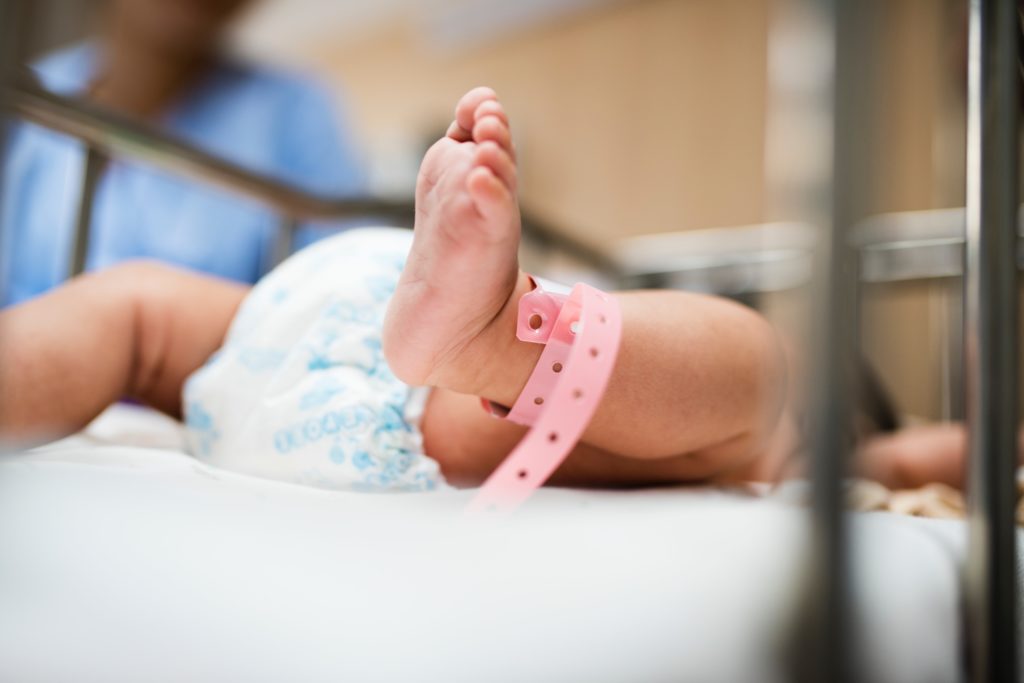 baby-birth-born-734541 baby-birth-born-734541