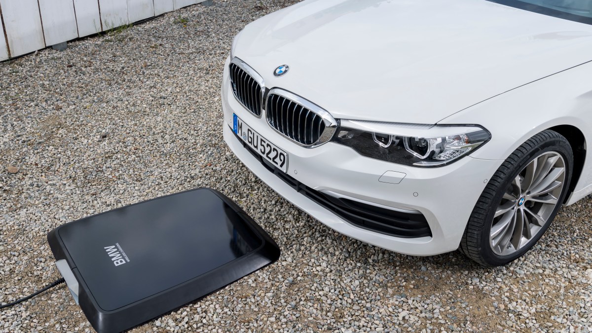 BMW 530e iPerformance BMW 530e iPerformance
