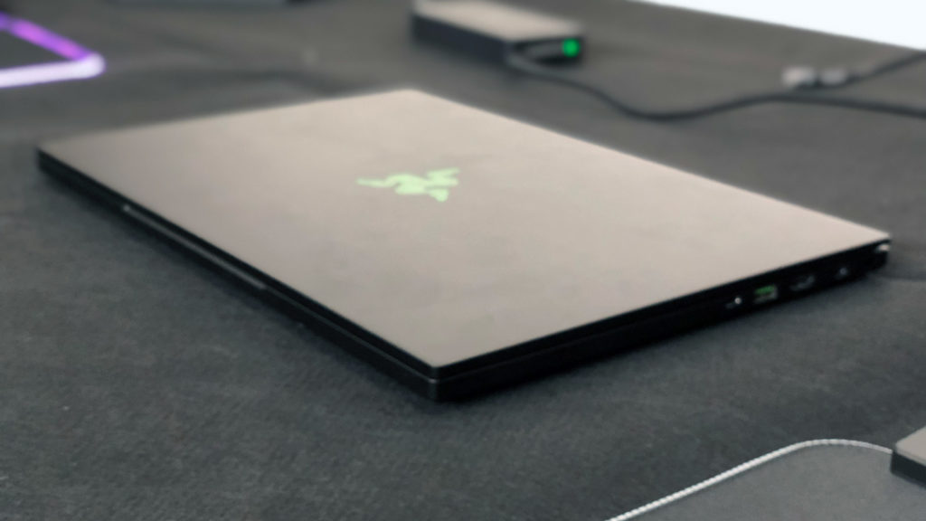 razer-blade-15-1 razer-blade-15-1