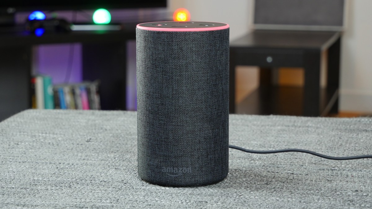 Une Amazon Echo. // Source : Louise Audry Une Amazon Echo. // Source : Louise Audry