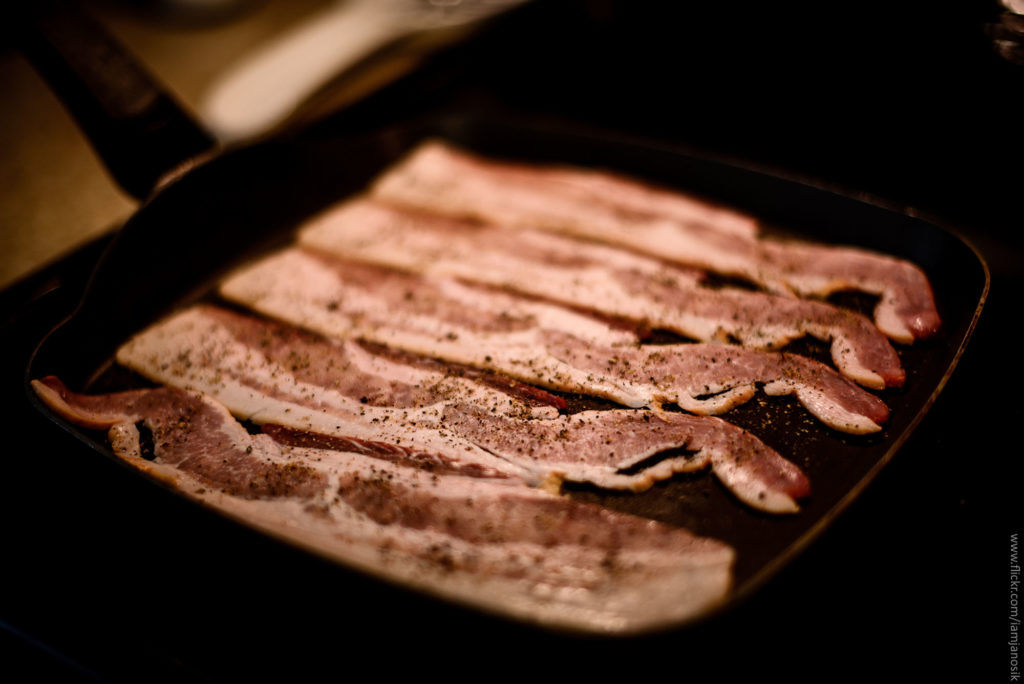 bacon bacon