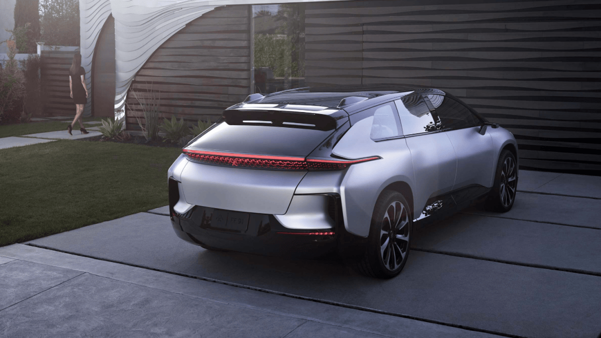 La FF 91 devait concurrencer la Tesla, il est de moins en moins probable qu'elle sorte un jour. // Source : Faraday Future La FF 91 devait concurrencer la Tesla, il est de moins en moins probable qu'elle sorte un jour. // Source : Faraday Future