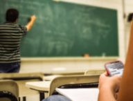 Smartphone en classe // Source : giovannacco