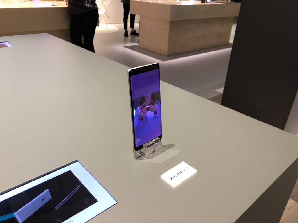 Sony Xperia ZX3 Sony Xperia ZX3