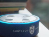 Amazon Echo Dot Université de Saint Louis // Source : Université de Saint Louis