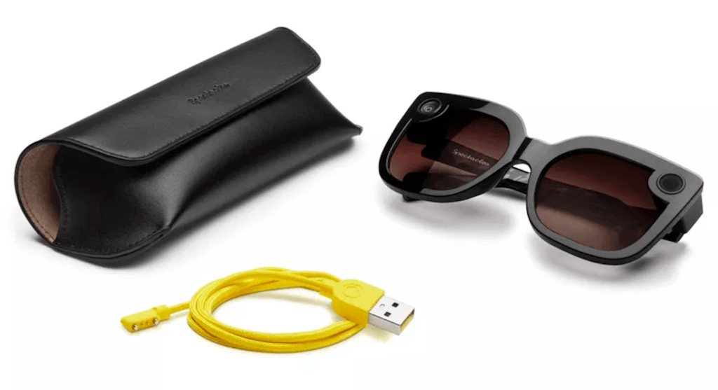 Présentation des nouvelles Spectacles de Snap Inc // Source : Snapchat Présentation des nouvelles Spectacles de Snap Inc // Source : Snapchat