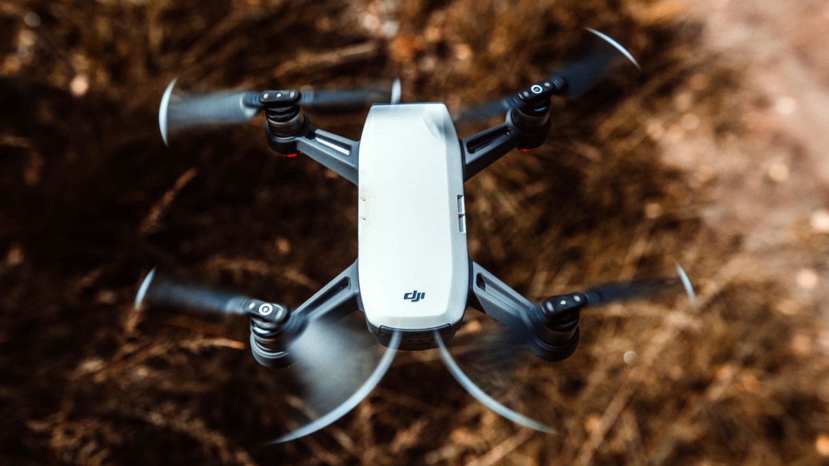 Un drone // Source : Good Free Photos/Domaine public Un drone // Source : Good Free Photos/Domaine public