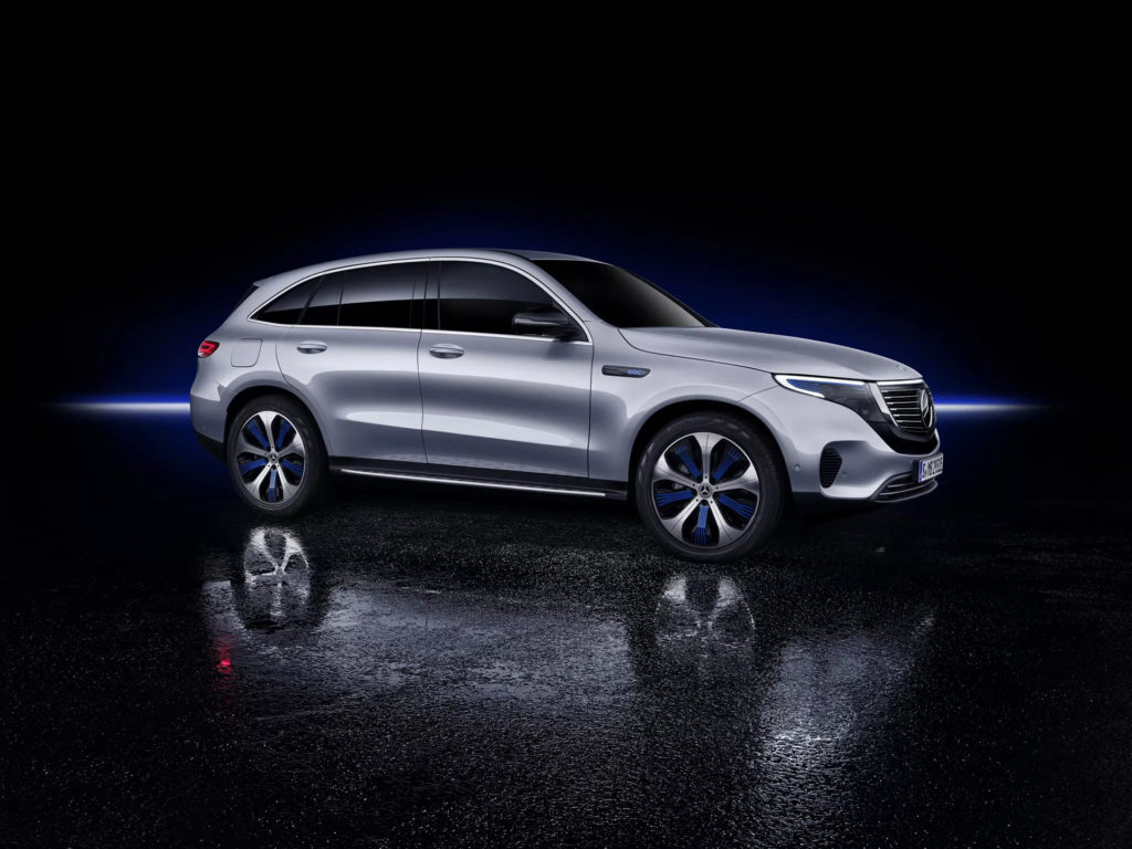 mercedes-benz-8 mercedes-benz-8
