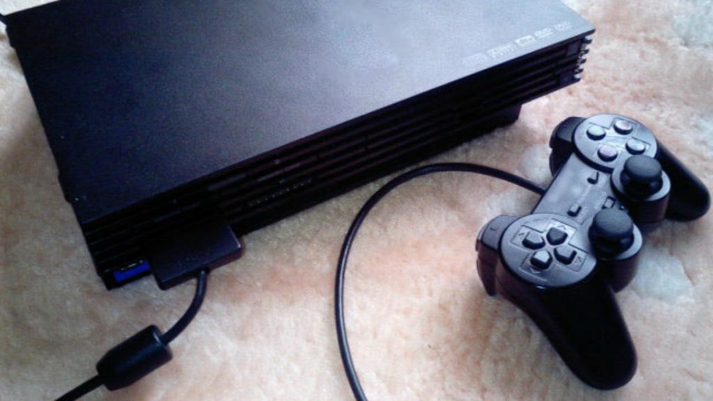 Une PS2 // Source : Wikimedia Commons/Stonda~commonswiki Une PS2 // Source : Wikimedia Commons/Stonda~commonswiki