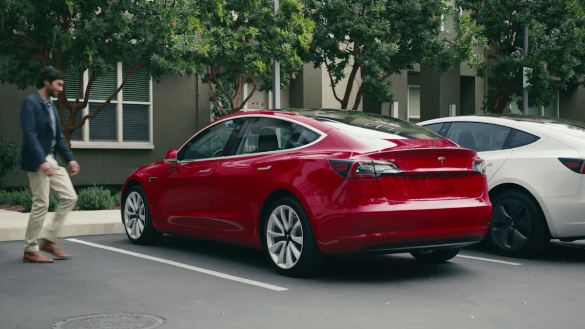 Une publicité pour Tesla Model 3 // Source : Tesla Une publicité pour Tesla Model 3 // Source : Tesla