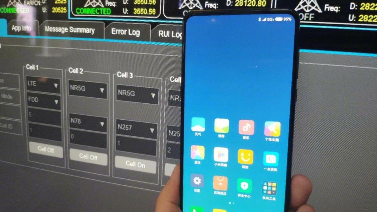 Xiaomi Mi Mix 3 // Source : Donovan Sung Xiaomi Mi Mix 3 // Source : Donovan Sung
