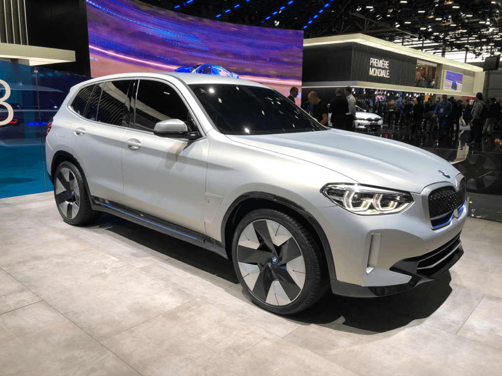BMW Concept iX3 // Source : Numerama BMW Concept iX3 // Source : Numerama