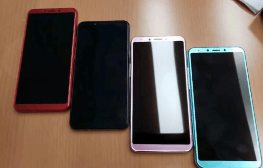 La Galaxy A6s a été taillé pour rivaliser avec ses concurrents sur le marché chinois. // Source : Youtube - Techno Rohit La Galaxy A6s a été taillé pour rivaliser avec ses concurrents sur le marché chinois. // Source : Youtube - Techno Rohit