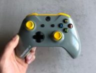 Manette anti-gras Xbox One // Source : Numerama
