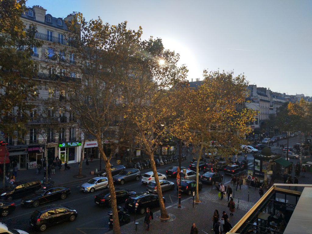 Photo depuis le balcon de la rédaction // Source : Numerama Photo depuis le balcon de la rédaction // Source : Numerama