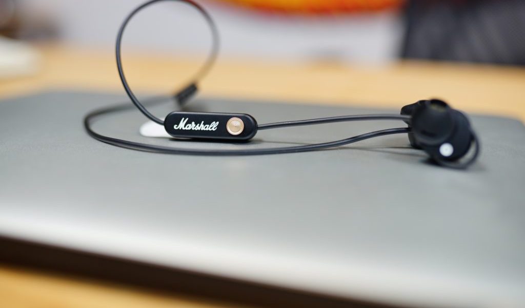 Les Marshall Minor II BlueTooth // Source : Ulrich Rozier pour Numerama Les Marshall Minor II BlueTooth // Source : Ulrich Rozier pour Numerama