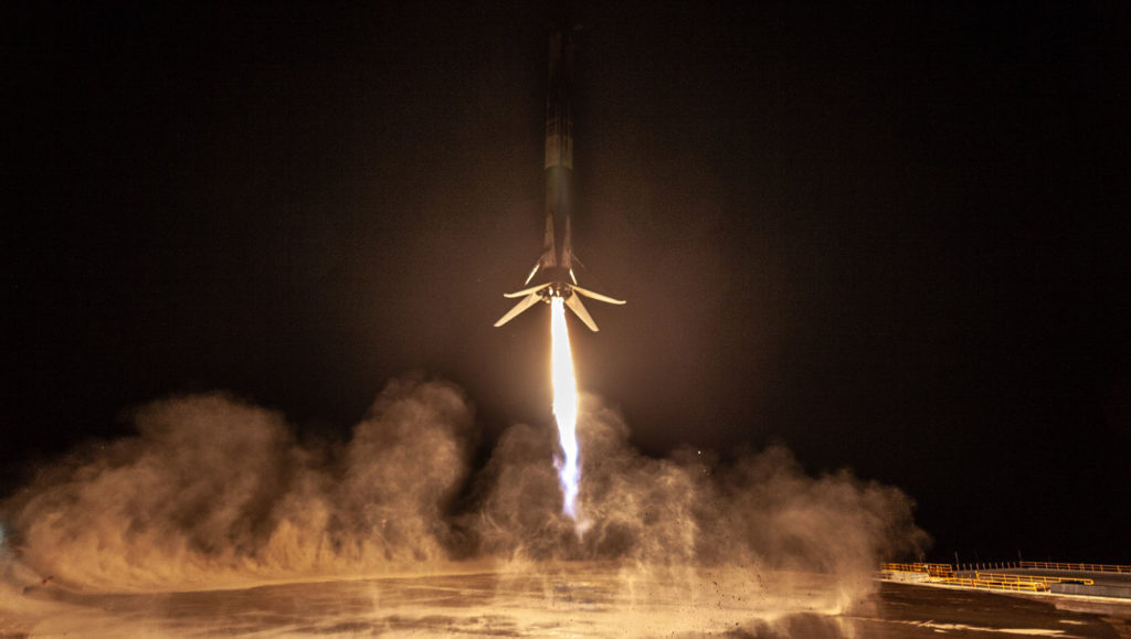 L'atterrissage en Californie. // Source : SpaceX L'atterrissage en Californie. // Source : SpaceX