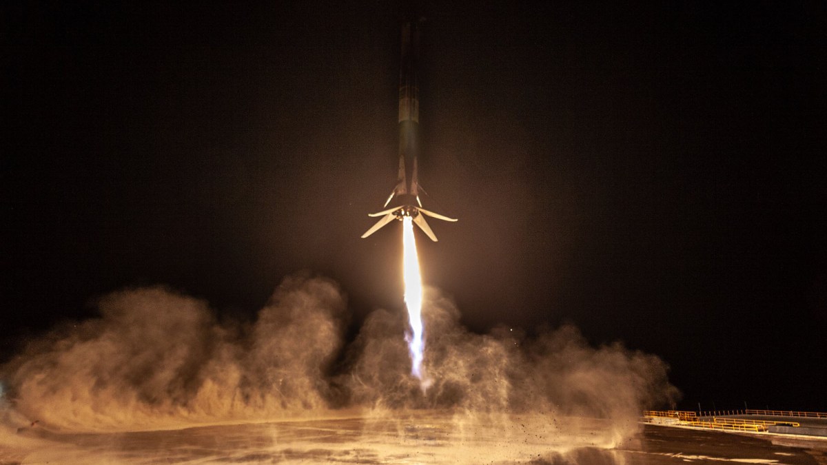 L'atterrissage en Californie. // Source : SpaceX L'atterrissage en Californie. // Source : SpaceX
