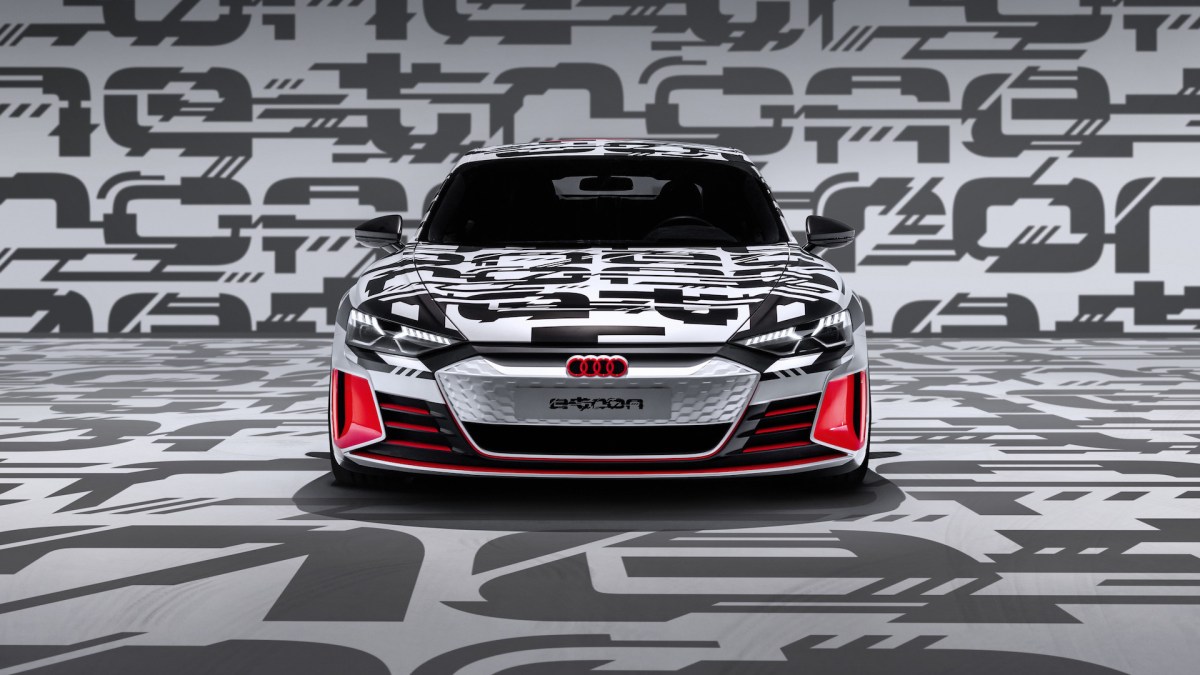 L'avant de l'Audi e-tron GT concept // Source : Audi L'avant de l'Audi e-tron GT concept // Source : Audi
