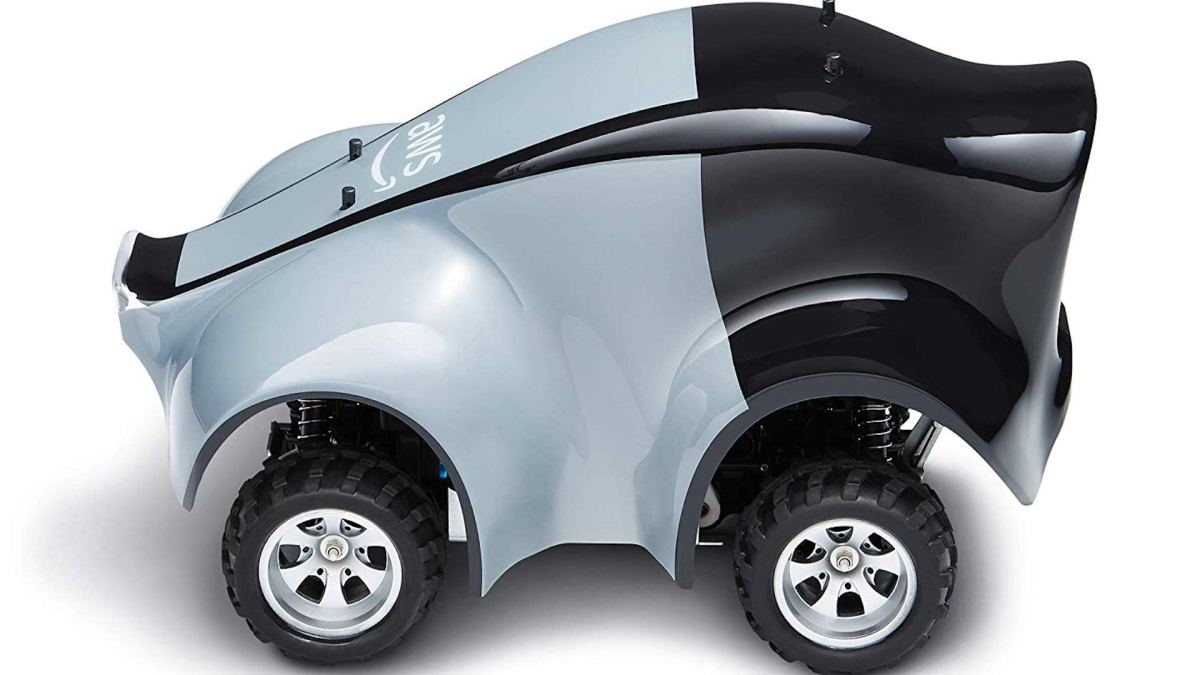 Deep Racer, la mini-voiture autonome d'Amazon Web Services. // Source : Amazon Deep Racer, la mini-voiture autonome d'Amazon Web Services. // Source : Amazon