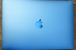 Le MacBook Air Retina // Source : Ulrich Rozier pour Numerama Le MacBook Air Retina // Source : Ulrich Rozier pour Numerama