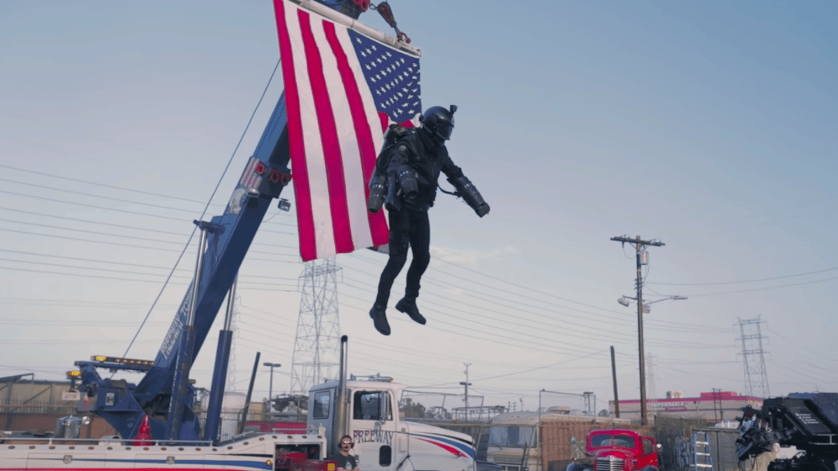 Gravity Industries met au point une combinaison de vol. // Source : Youtube - Gravity Industries Gravity Industries met au point une combinaison de vol. // Source : Youtube - Gravity Industries