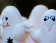 Le ghosting désigne l'absence de réponse par message. Le terme vient du mot "ghost" (fantôme). // Source : pxhere